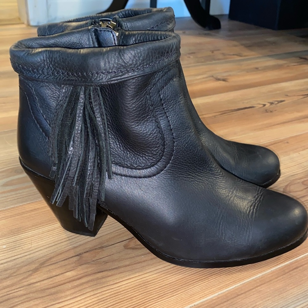 SALE 🎉 Sam Edleman Louie Fringe Black Leather booties size 10 - Picture 2 of 13